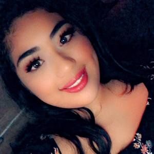 Meet your Posher, Jacqueline